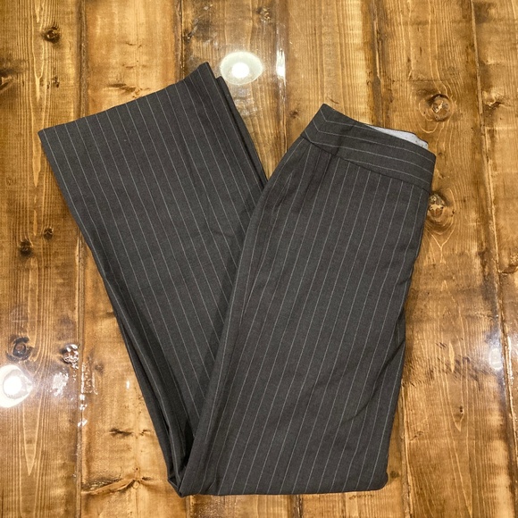 Banana Republic Pants - SOLD - Banana Republic Gray and White Dress Pants Stretch 0 NWT